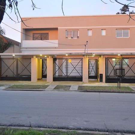 Mendoza Apartments Ezeiza Airport Luis Guillon Buitenkant foto