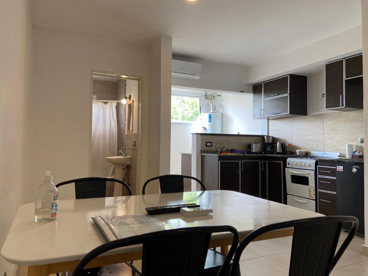 Mendoza Apartments Ezeiza Airport Luis Guillon Buitenkant foto