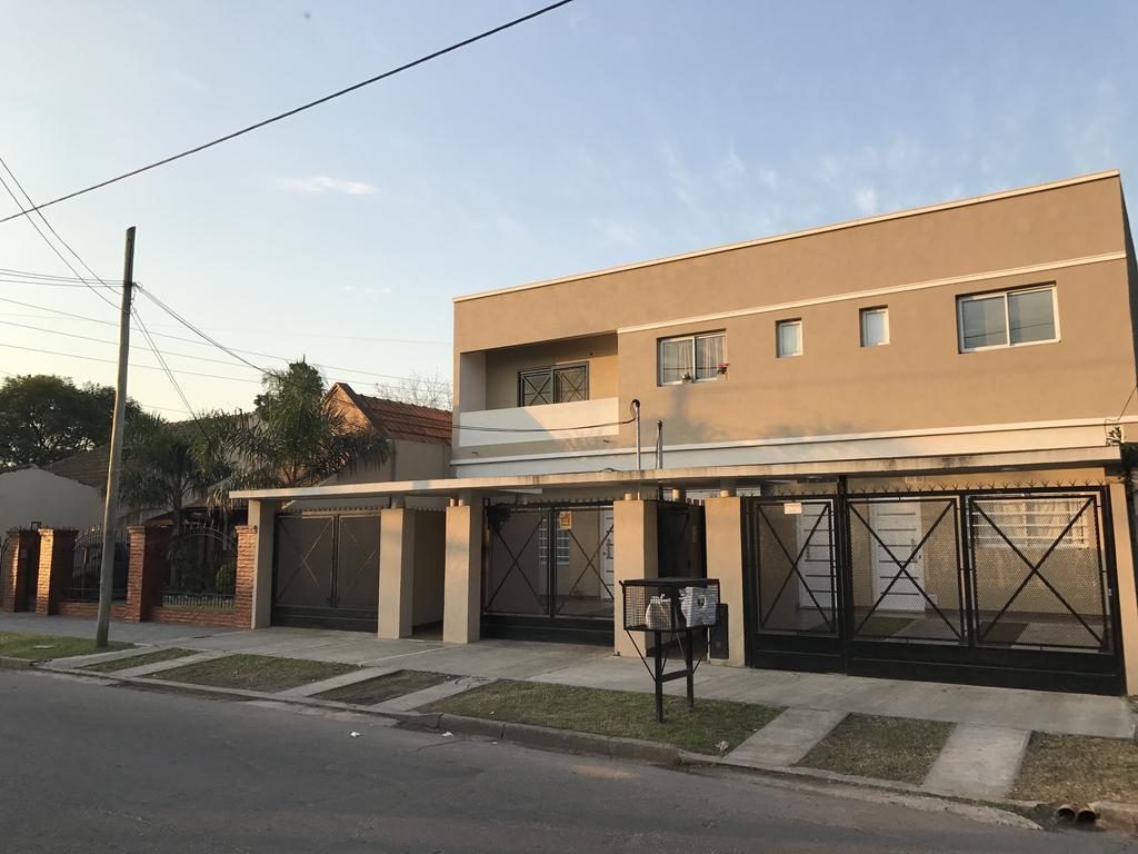Mendoza Apartments Ezeiza Airport Luis Guillon Buitenkant foto